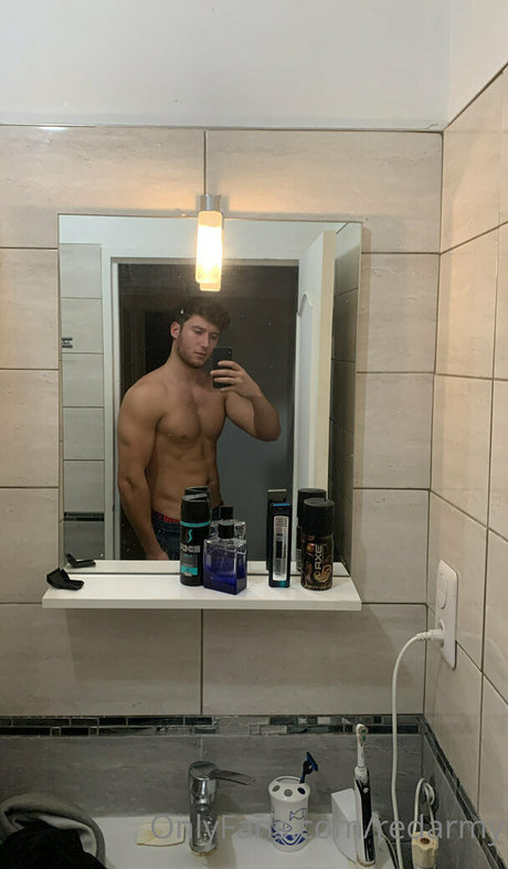 redarmy only fans pic