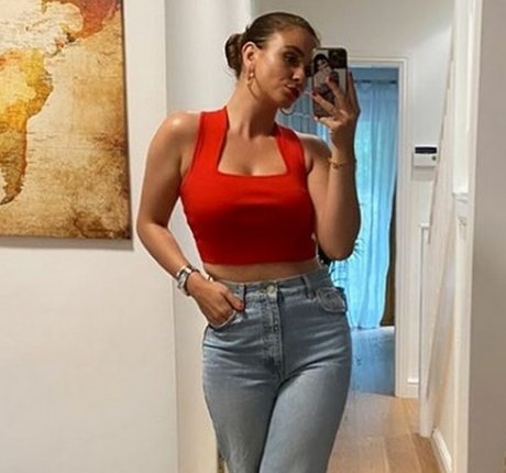 Brooke Vincent naked on onlyfans