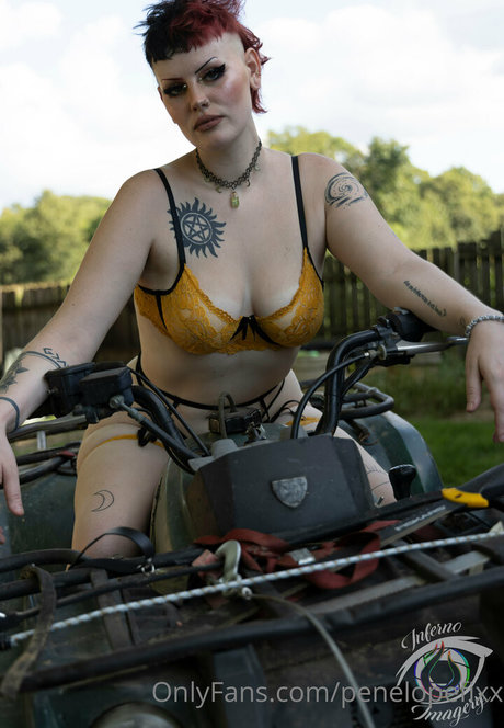 pink hair onlyfans top negative