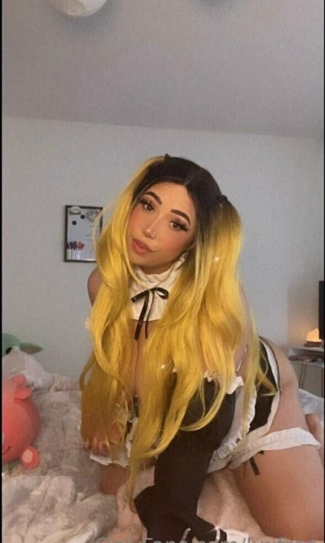 luxfree Profile image