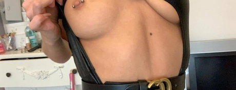 Lauren Hobbs onlyfans naked