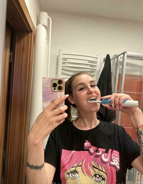 alexalungu en onlyfans