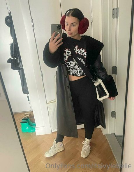 itsivylebelle onlyfans page