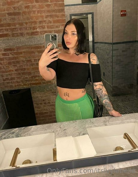 itsivylebelle only fans photos