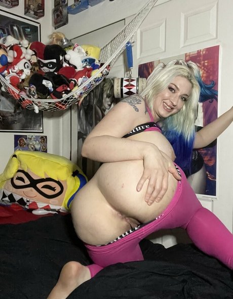 leyafalcon onlyfans explicit content