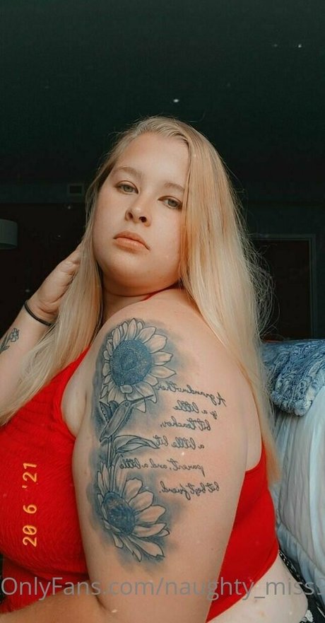 naughty miss96 nudes onlyfans leak