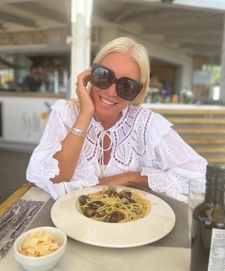 Denise Van Outen leaked onlyfans content