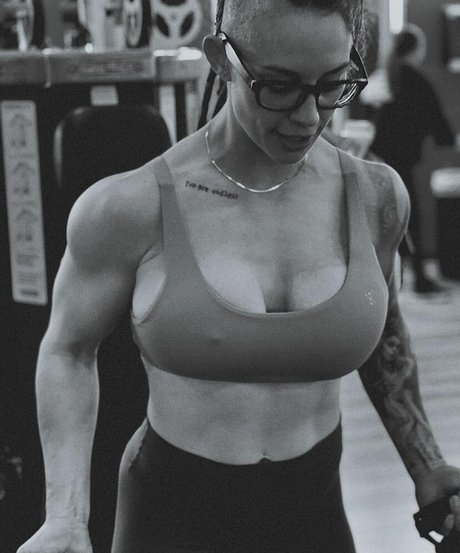 amateur milf onlyfans sex frame