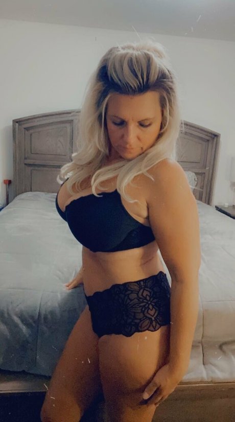 sassylynn 25 nude onlyfans porn