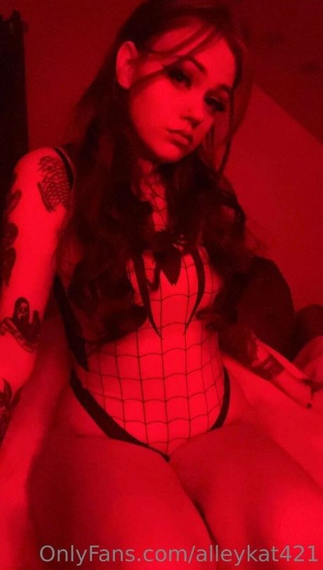 lleykt421 onlyfans nudes porn