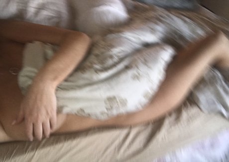 tashareign Profile image