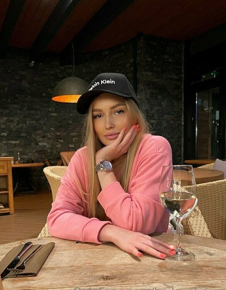 haileycherry nude leaked onlyfans