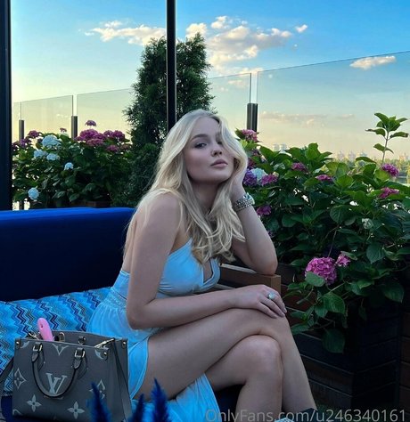 haileycherry nude onlyfans