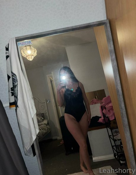 leahshorty onlyfans nude pics
