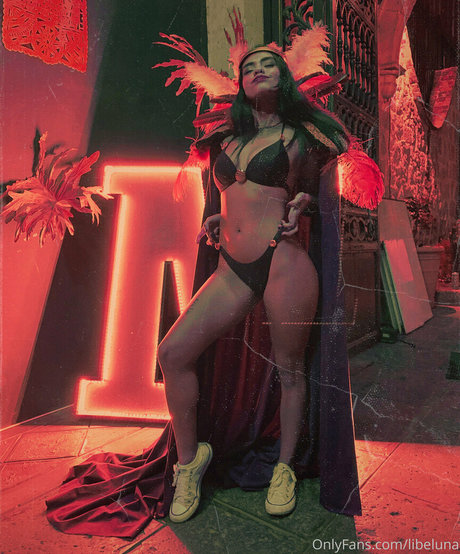 libeluna tits onlyfans