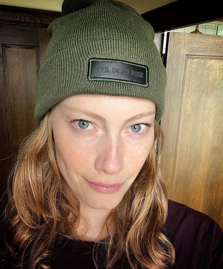 Alyssa Sutherland onlyfans content type