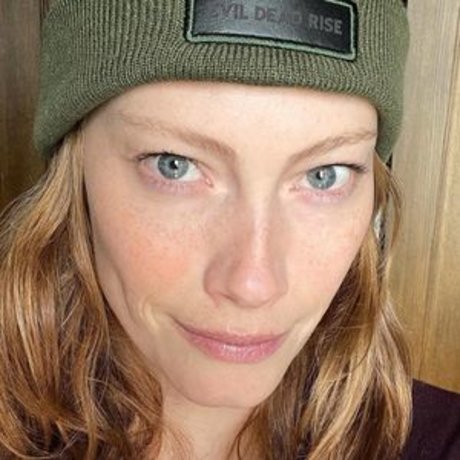 Alyssa Sutherland onlyfans leaj