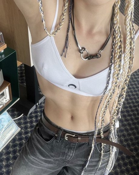 wakemeupnextweek en onlyfans