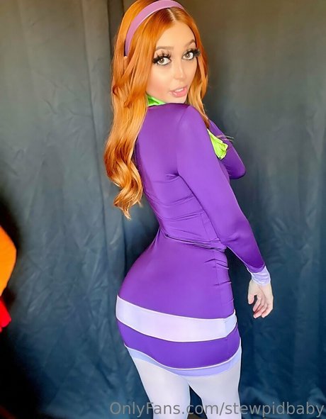 stewpidsenpai onlyfans model