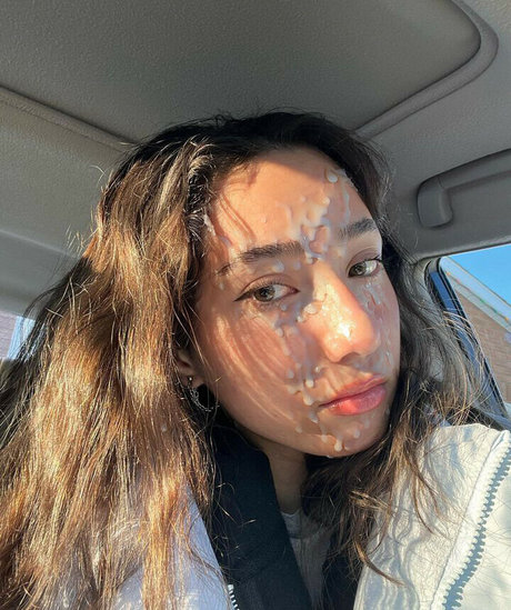 Sabrina Pezeshkian onlyfans naked