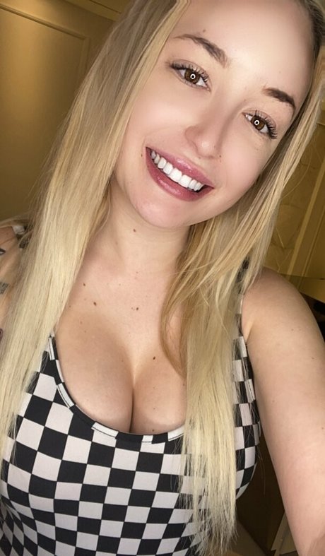 thatbeachbabekotton new onlyfans