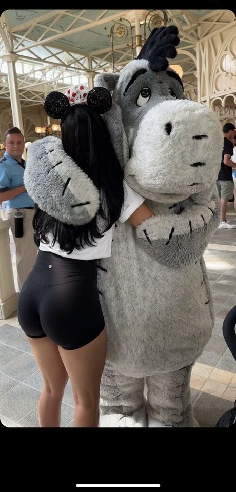 Indiana Massara onlyfans nudes leaks