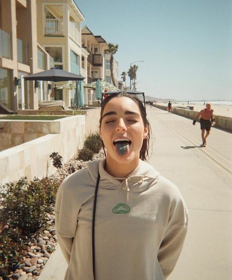 Indiana Massara onlyfans nude pics