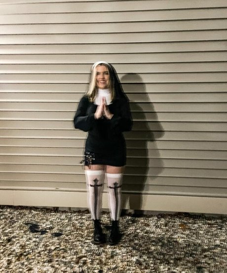 asian ass onlyfans top view