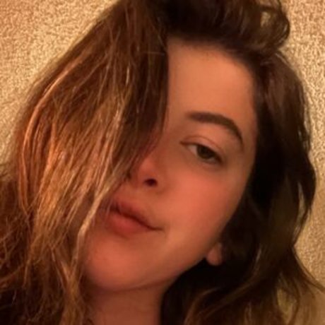 Savannah Straff onlyfans lean