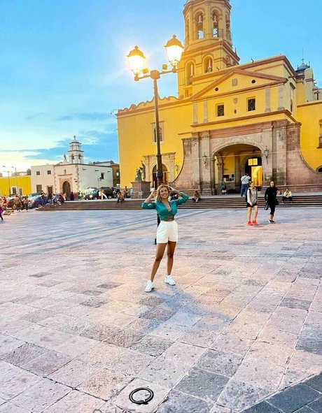 isabellanourie porn onlyfans