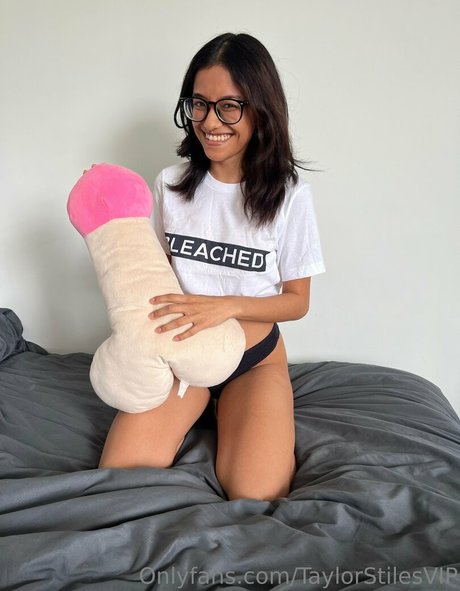 taylorstilesvip onlyfans porn leaked