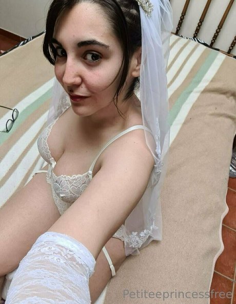 petiteeprincessfree only fans free