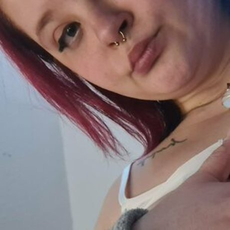 marie snow00 onlyfans tits