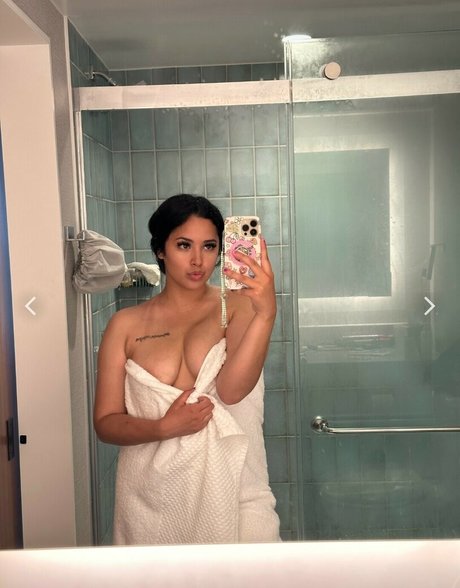 Jasmine Villegas only fans leaks