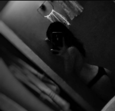 Takayeaki onlyfans model photo