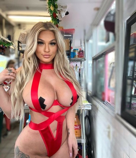 Daisy Delacroix leak only fans