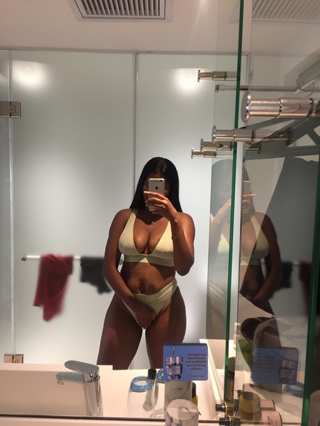 curvy onlyfans hot xxx galleries