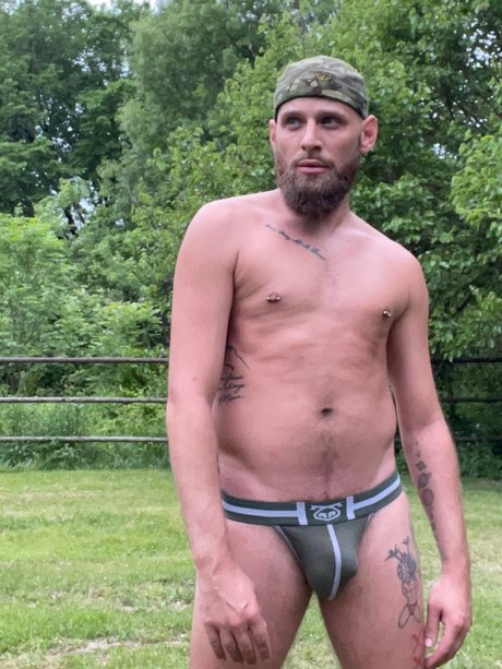 Eden Daniels nude porn onlyfans