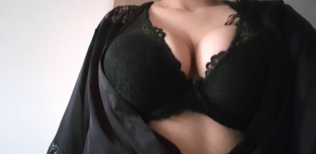 evAm onlyfans leak naked