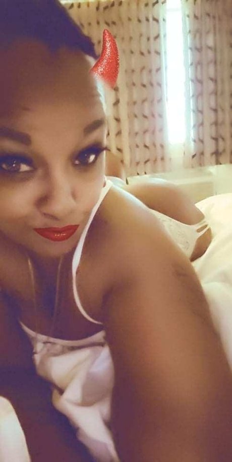 MONICA PRATT only fans