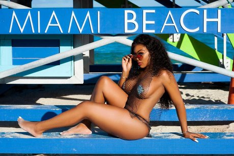 MYA FLAWLESS only fans pics