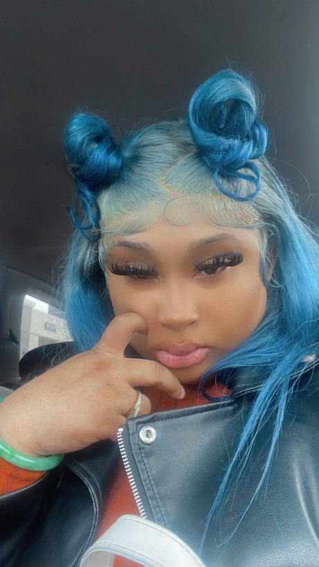 Nakedspacecadet fans only