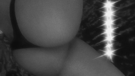 Your Favorite Chocolate Dream Girl_  snapshot