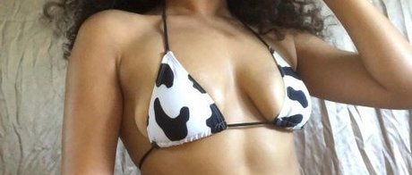 valencia valentine leaked onlyfans pictures