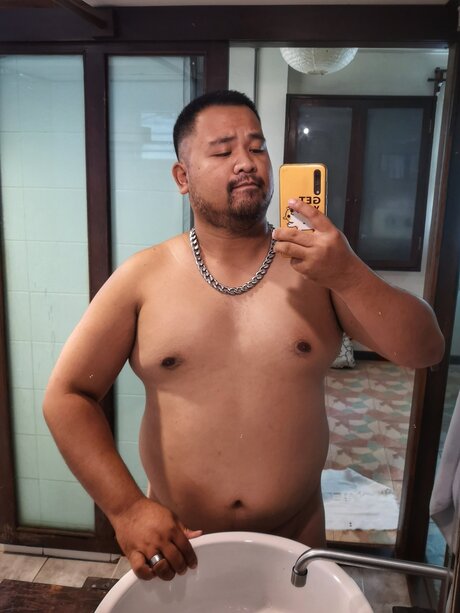 _Natt Black Bear_ leaked onlyfans.