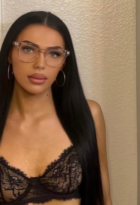 Natana Brooke onlyfans leakd