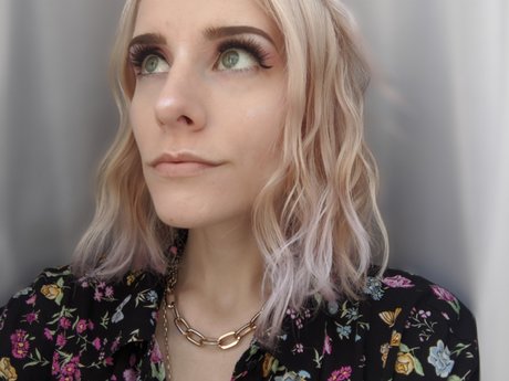 _emmaterrestrial FREE_  scene