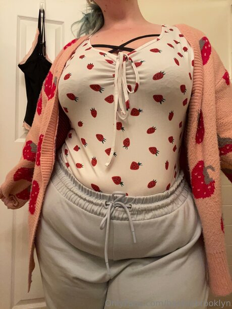 blonde gangbang onlyfans nudes archive