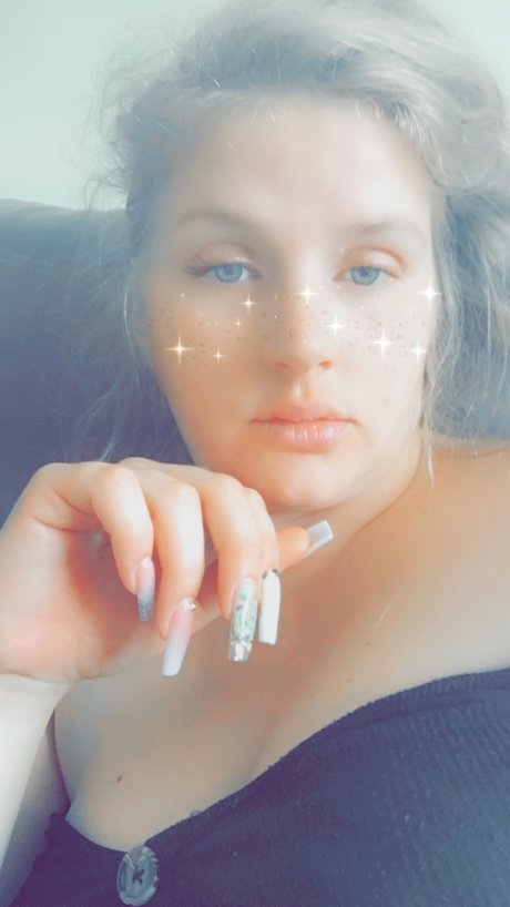 Nelle Nelle onlyfans pics leaked