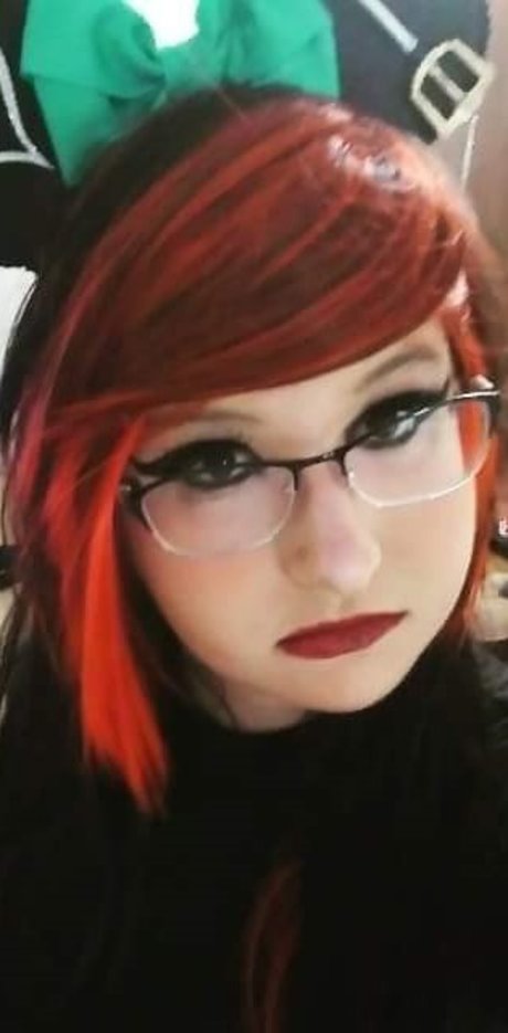 Candy Corpse onlyfans star